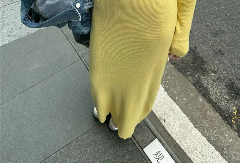 Ribbed Half-Buttoned Knit Sheath Maxi Dress