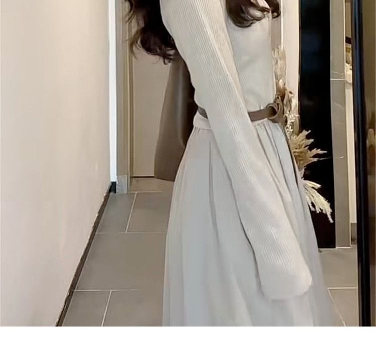 Square Neck Long-Sleeved Plain Maxi A-Line Dress