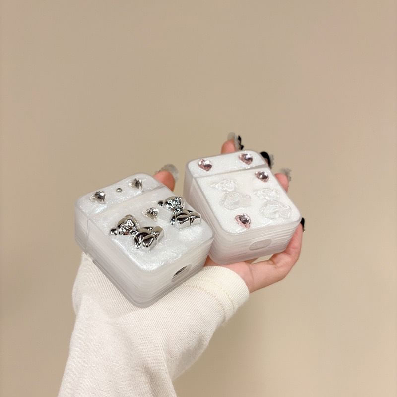 Bear AirPods / Pro Earphone Case Skin