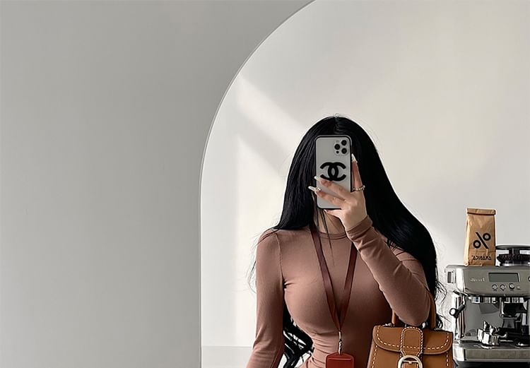 Crew Neck Long-Sleeved Plain Maxi Sheath Dress