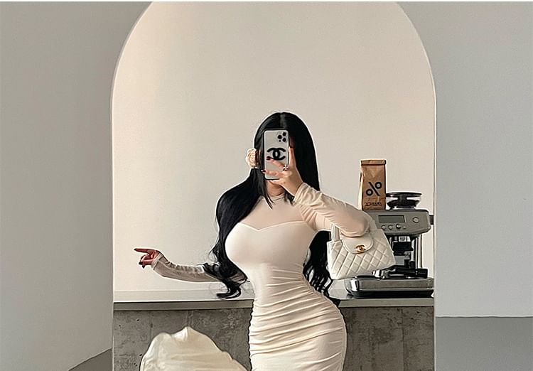 Crew Neck Mesh Panel Long-Sleeved Maxi Mermaid Dress