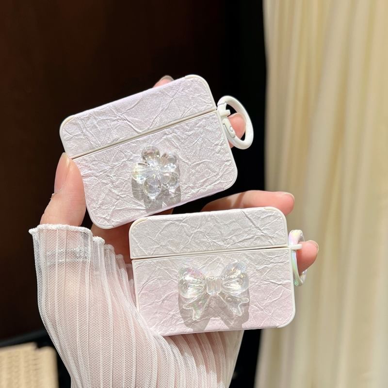 Embossed AirPods / Pro Earphone Case Skin