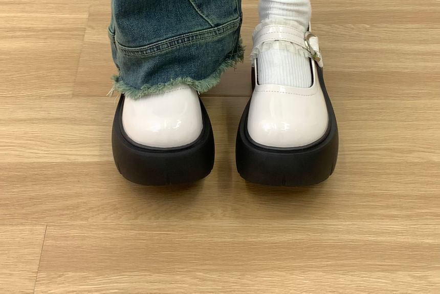 Platform Frill Trim Buckled Patent Leather Mary Jane Shoes