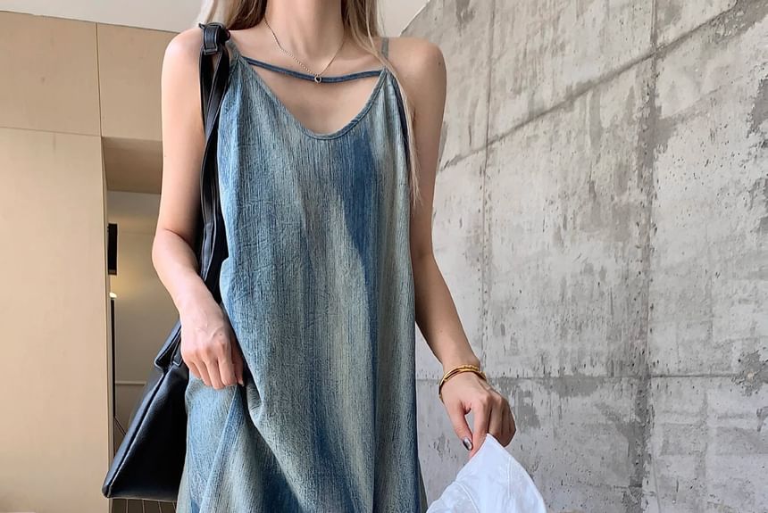 V-Neck Tie Dye Maxi A-Line Spaghetti Strap Dress