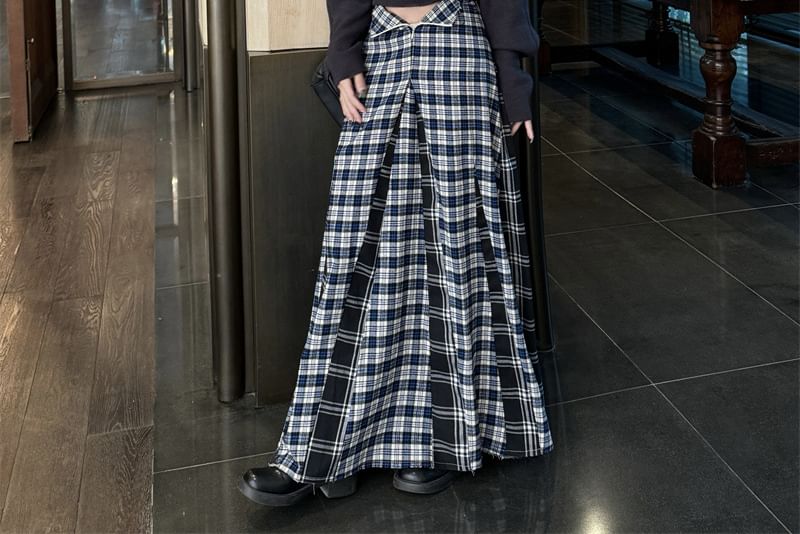 Off-Shoulder Knit Top Paired with Plaid Midi Skirt