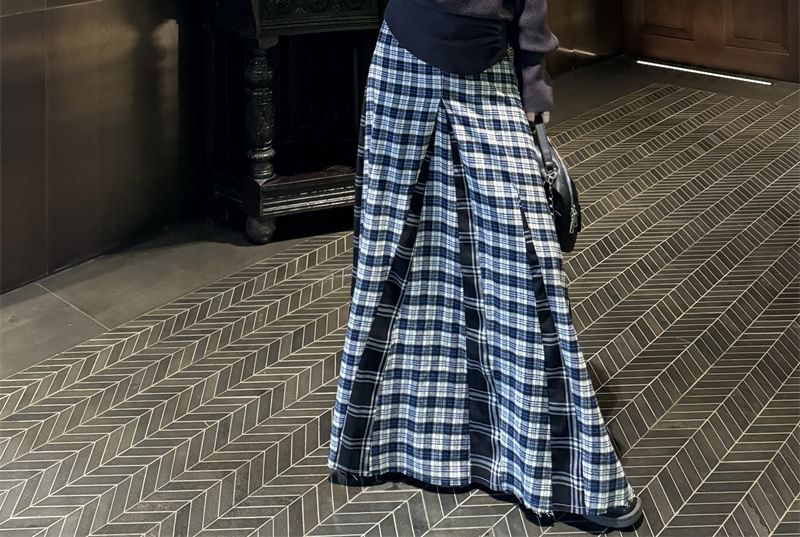 Off-Shoulder Knit Top Paired with Plaid Midi Skirt