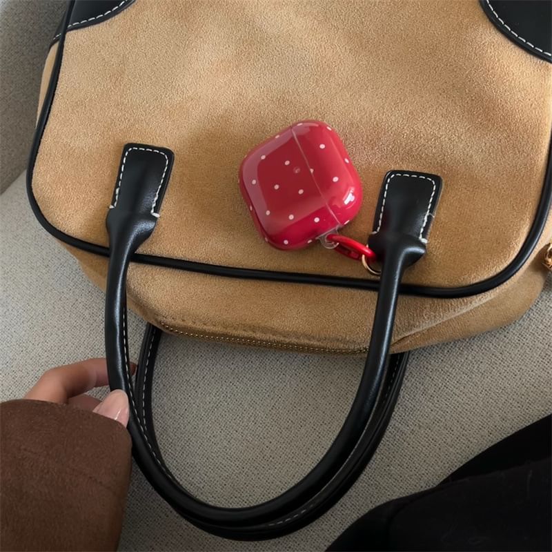 Polka Dot AirPods / Pro Earphone Case Skin