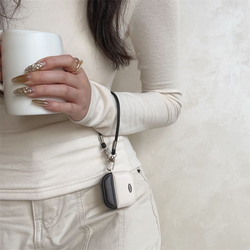 Lettering AirPods / Pro Earphone Case Skin