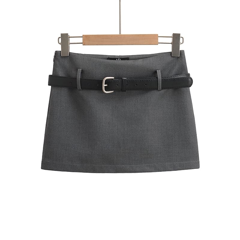 Elevated Waist Classic Pencil Skirt Ensemble with Cinch Belt