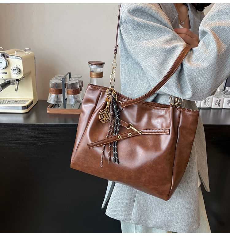 Faux Leather Buckled Chained Shoulder Bag