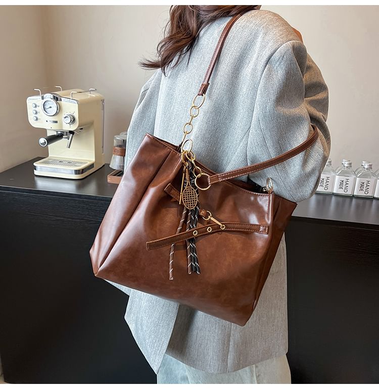 Faux Leather Buckled Chained Shoulder Bag