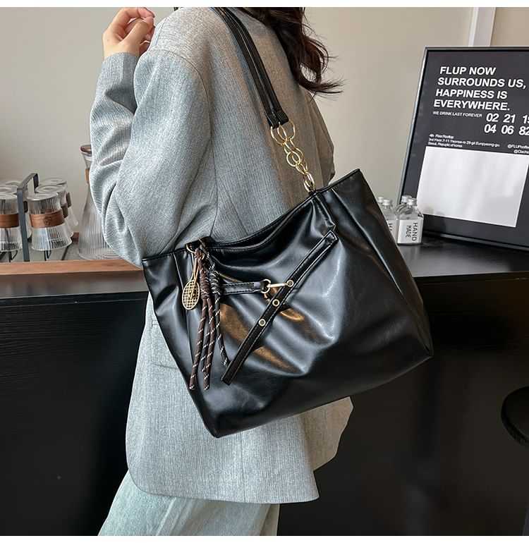 Faux Leather Buckled Chained Shoulder Bag