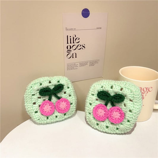 Heart Knit AirPods Max Earphone Case Skin