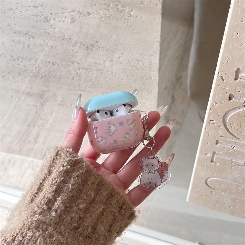 Cat AirPods / Pro Earphone Case Skin with Charm