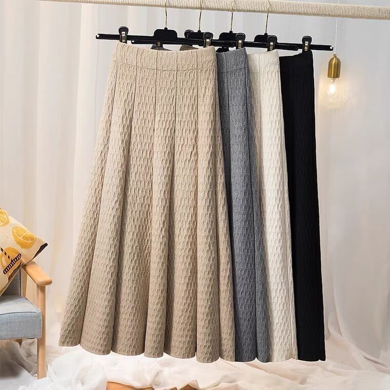 Knit Maxi A-Line Skirt with High Waist