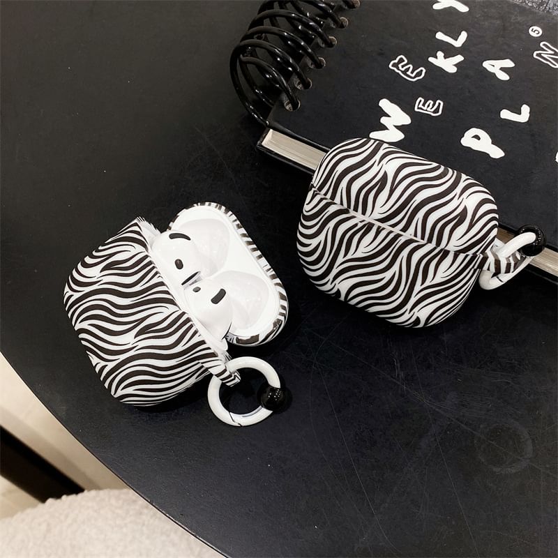Zebra Patterned AirPods / Pro Earphone Case Skin