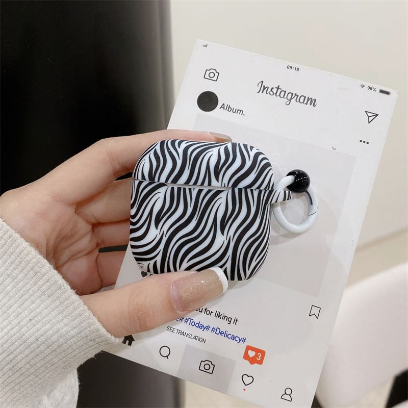 Zebra Patterned AirPods / Pro Earphone Case Skin