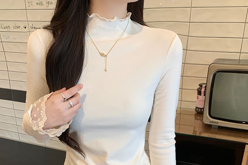 Mock Neck Long-Sleeve Lace-Panel Drawstring Slim Tee