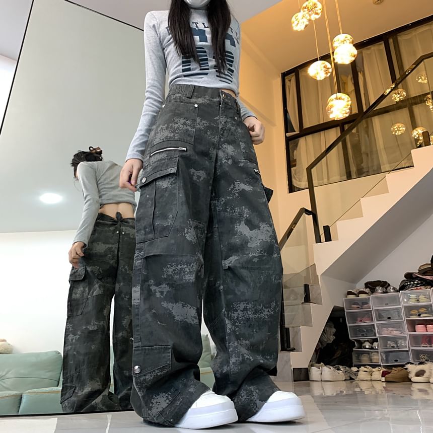 High Waist Camo Print Wide Leg Cargo Pants