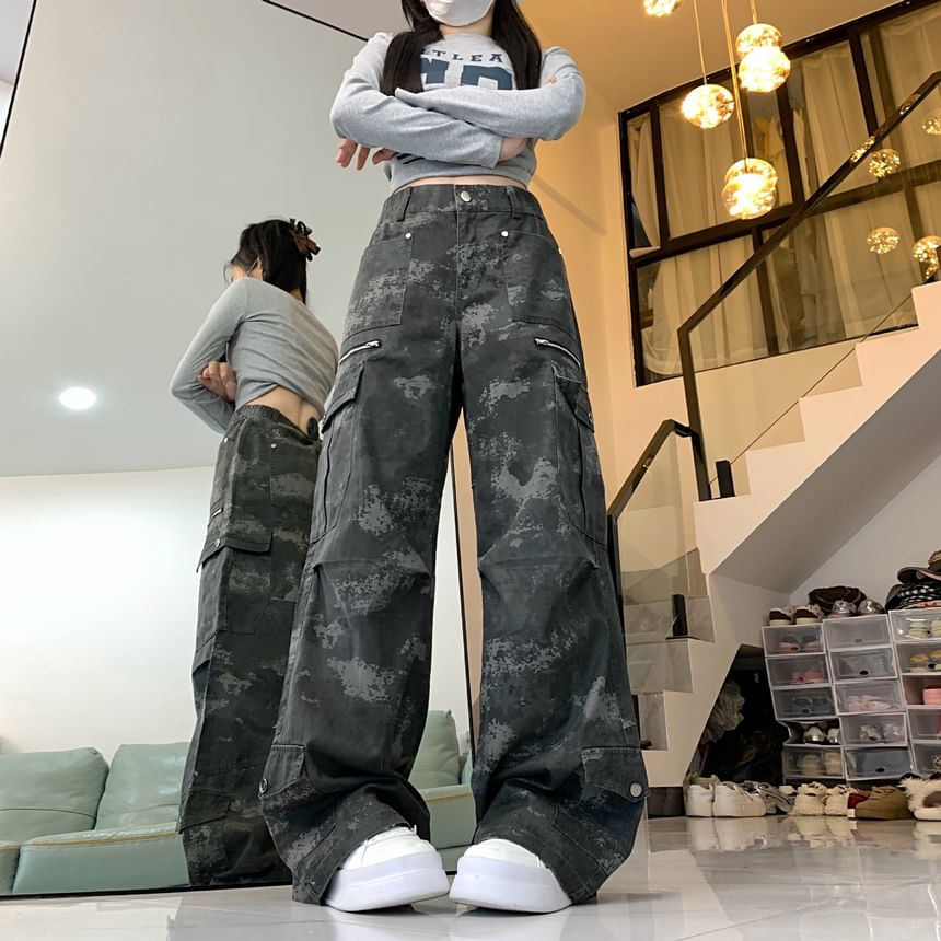 High Waist Camo Print Wide Leg Cargo Pants