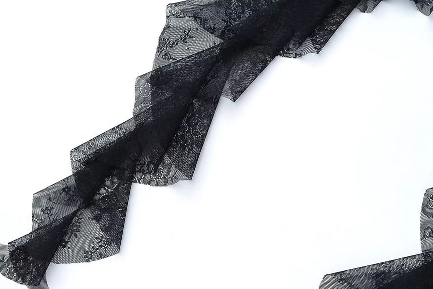 Ruffled Lace-Trimmed Spaghetti Strap Slim Camisole