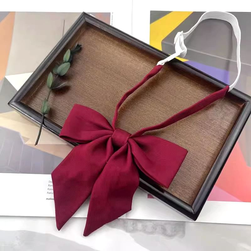 Plain Bowtie