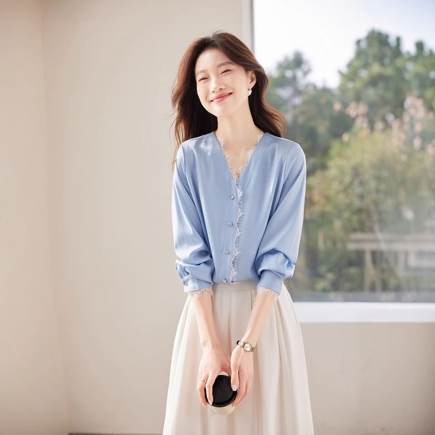 V-Neck Lace Trim Long-Sleeved Blouse