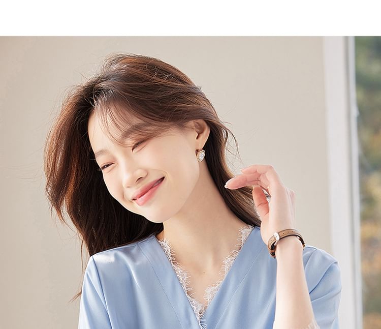 V-Neck Lace Trim Long-Sleeved Blouse