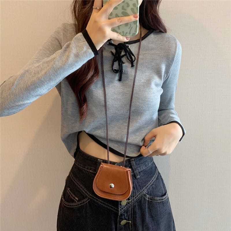 Contrast Trim Lace-Up Long-Sleeved Knit Top