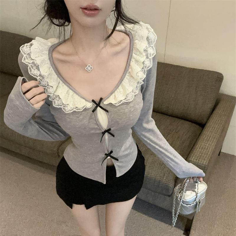 Mock Two-Piece Lace Trim V-Neck Long-Sleeved Top