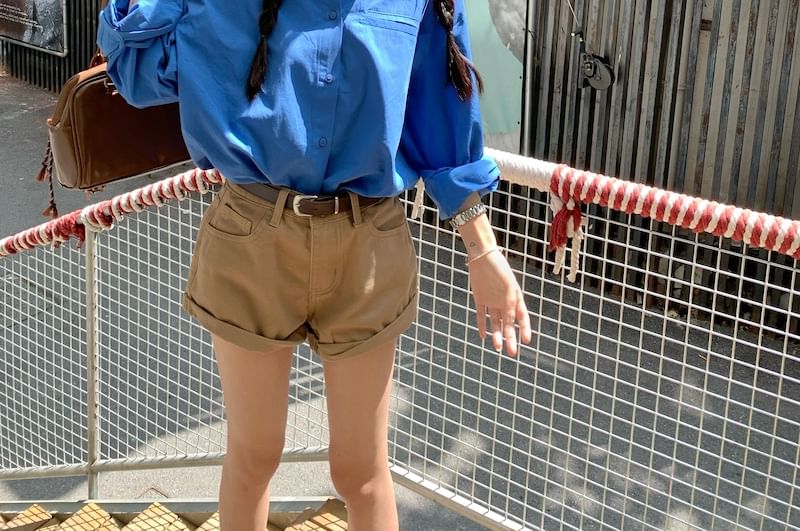 Long-Sleeve Plain Oversized Shirt / Mid Rise Roll Up Hem Denim Shorts