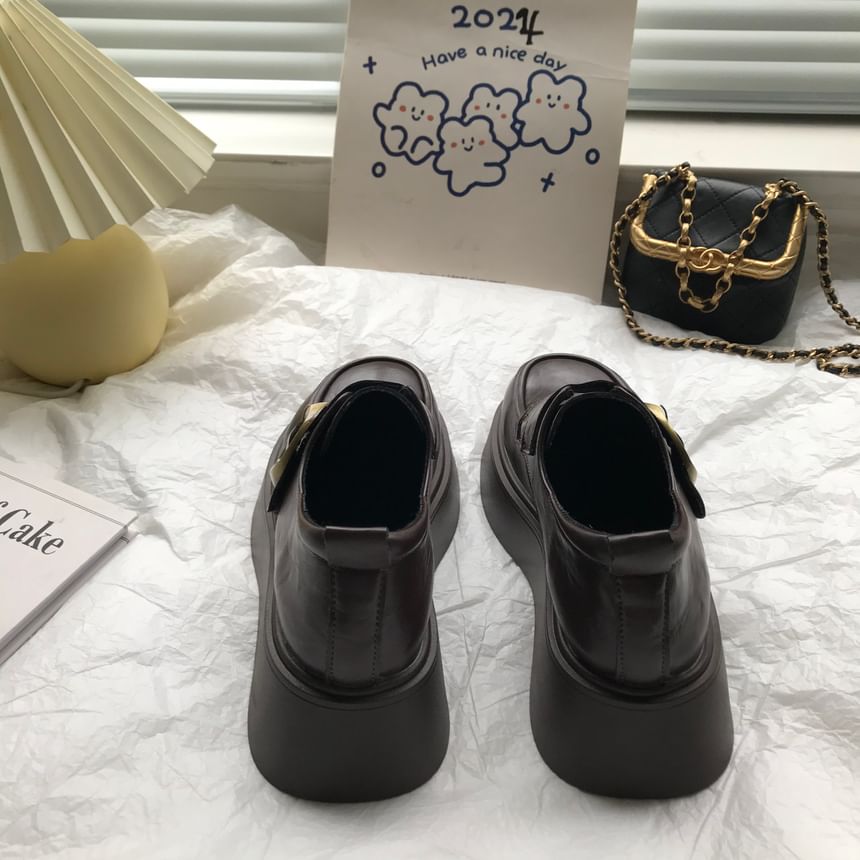 Round Toe Buckled Platform Loafers