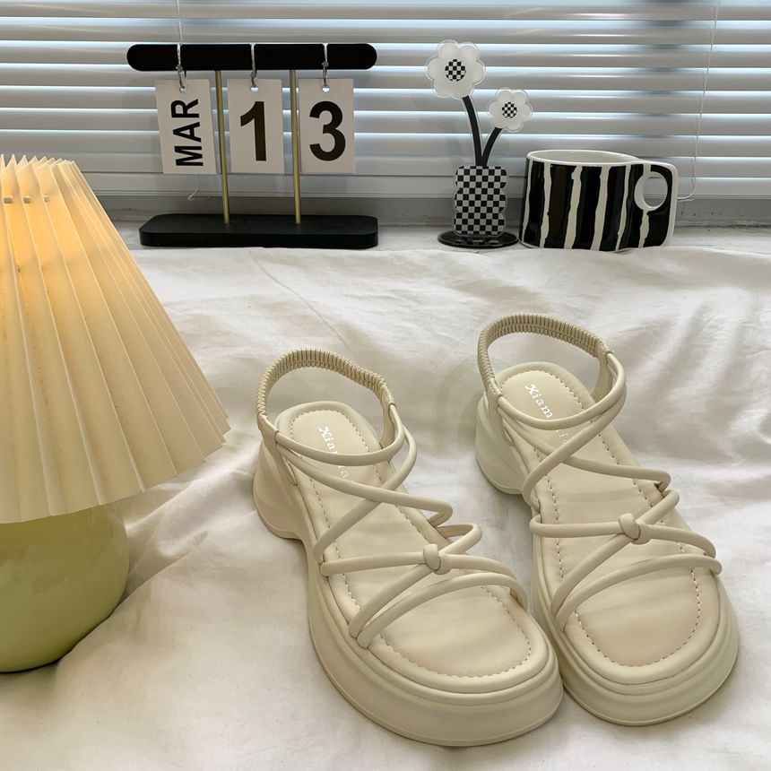 Plain Knot Platform Gladiator Sandals