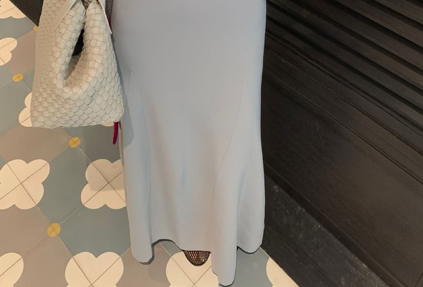 Scoop Neck A-Line Maxi Dress - Sleeveless Plain