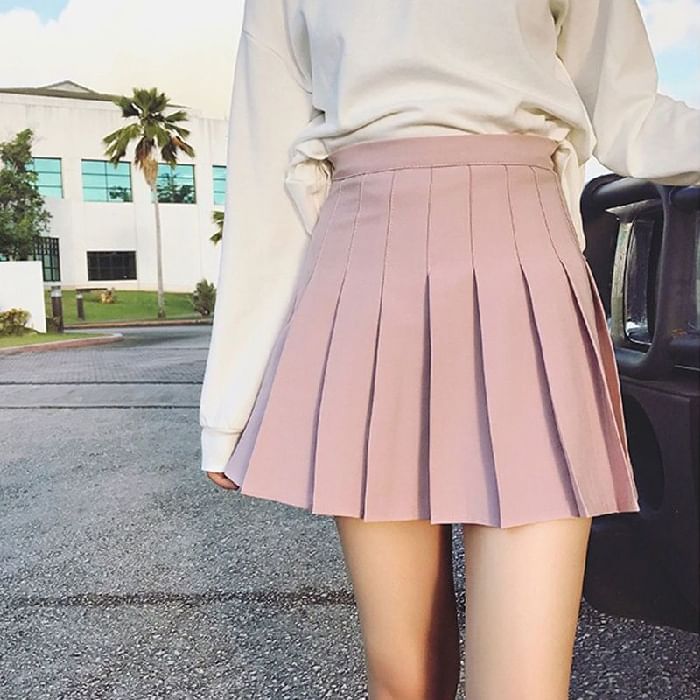 Pleated Mini Skirt with Solid Color and High Waist