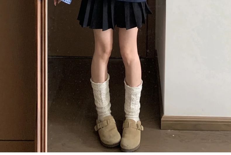 Pleated Mini Skirt with Solid Color and High Waist