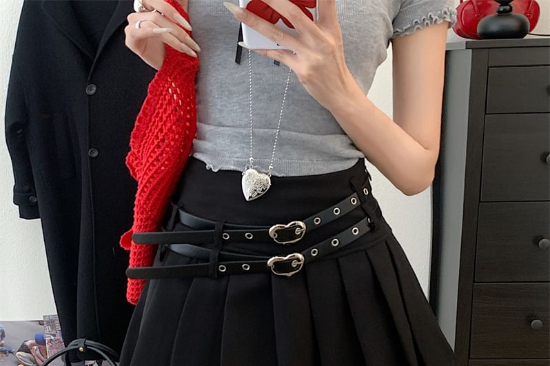 Double-Belted High-Waist Pleated Mini Skirt with Chic Detail