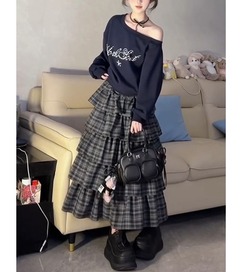 Tiered Midi Skirt with Plaid Pattern and High Rise