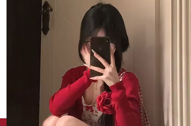 Simple High-Rise Mini Skirt in Solid Color