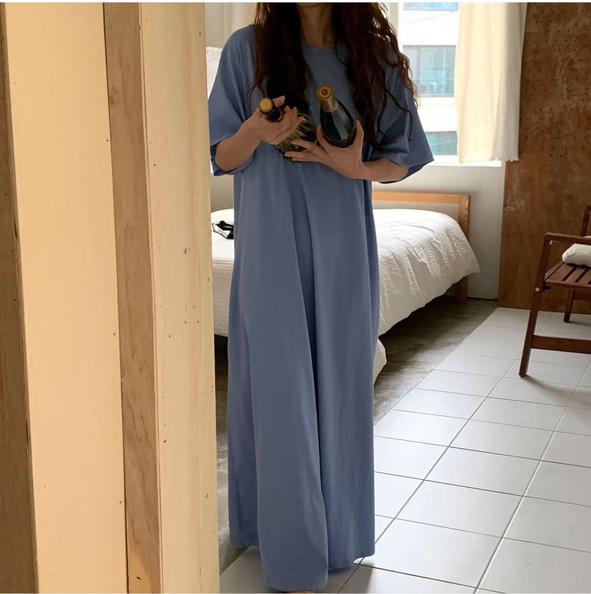 T-Shirt A-Line Maxi Dress - Elbow Sleeve Crewneck