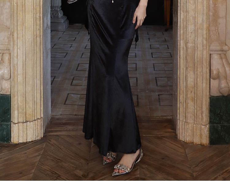 Velvet Open Back Ruched Spaghetti Strap Mermaid Maxi Dress