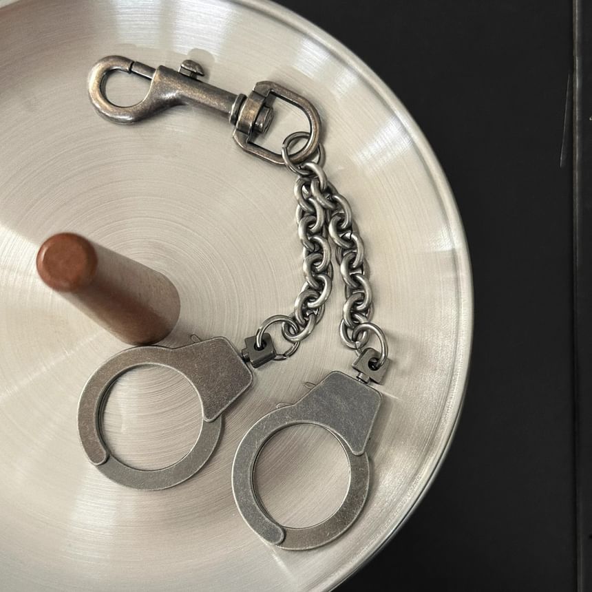 Metal Handcuff Keychain