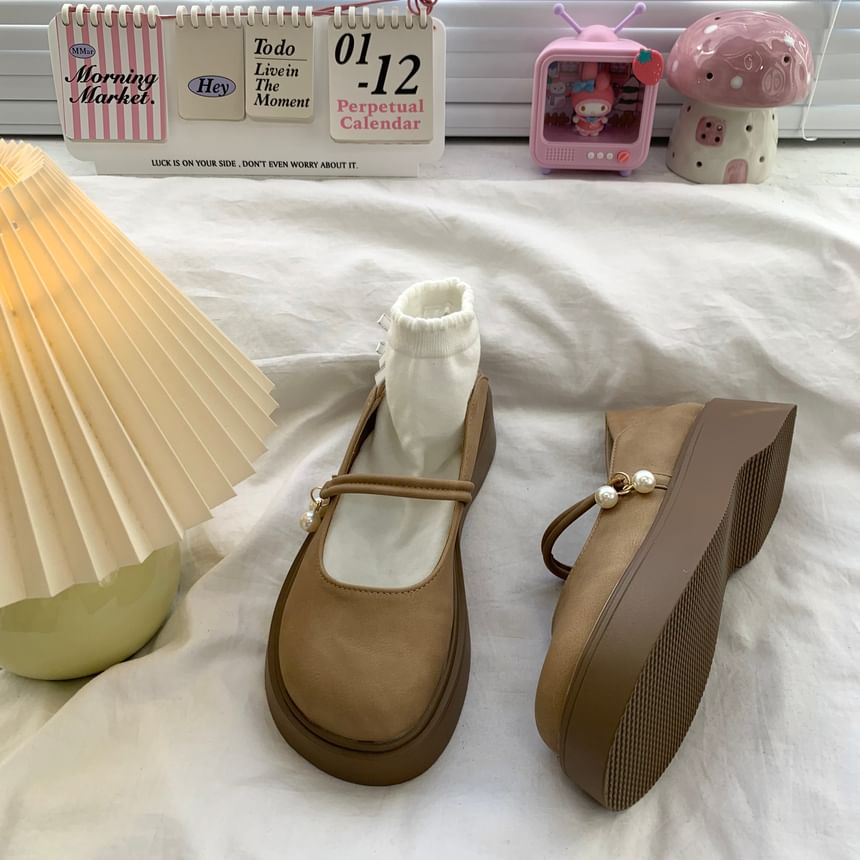 Faux Pearl Platform Mary Jane Shoes