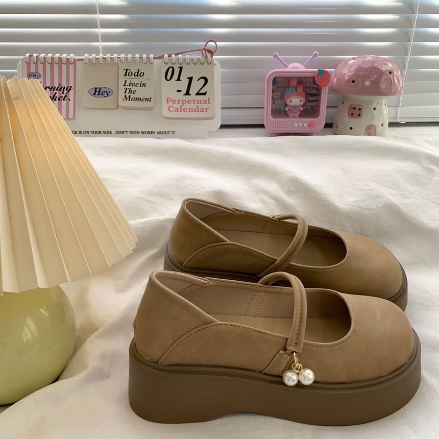 Faux Pearl Platform Mary Jane Shoes