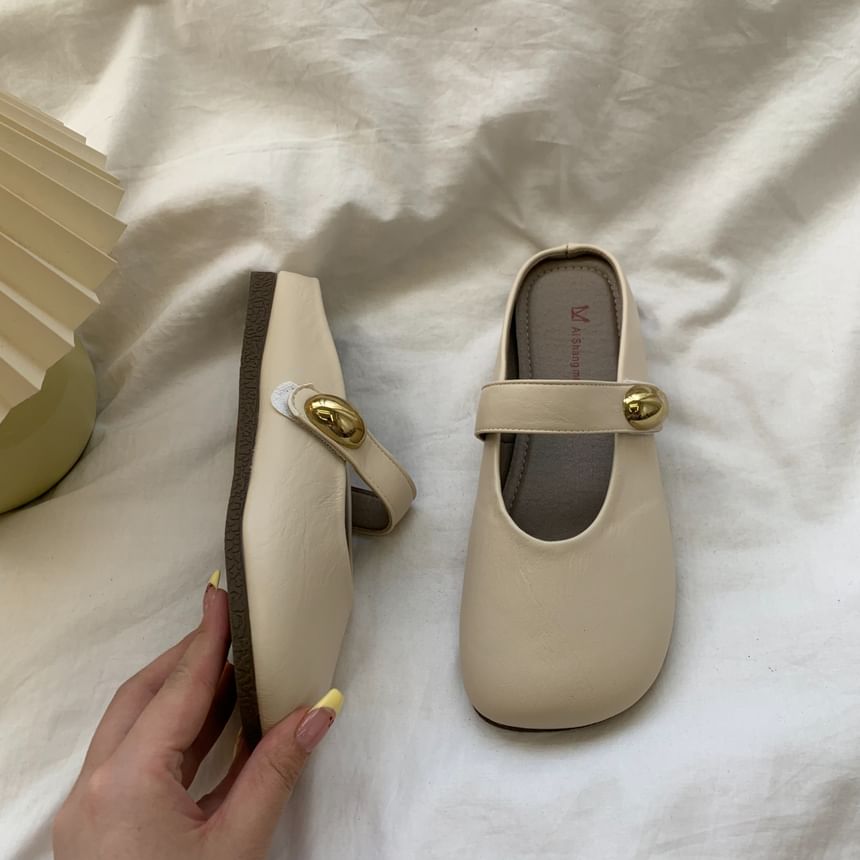 Round Toe Plain Mary Jane Mules