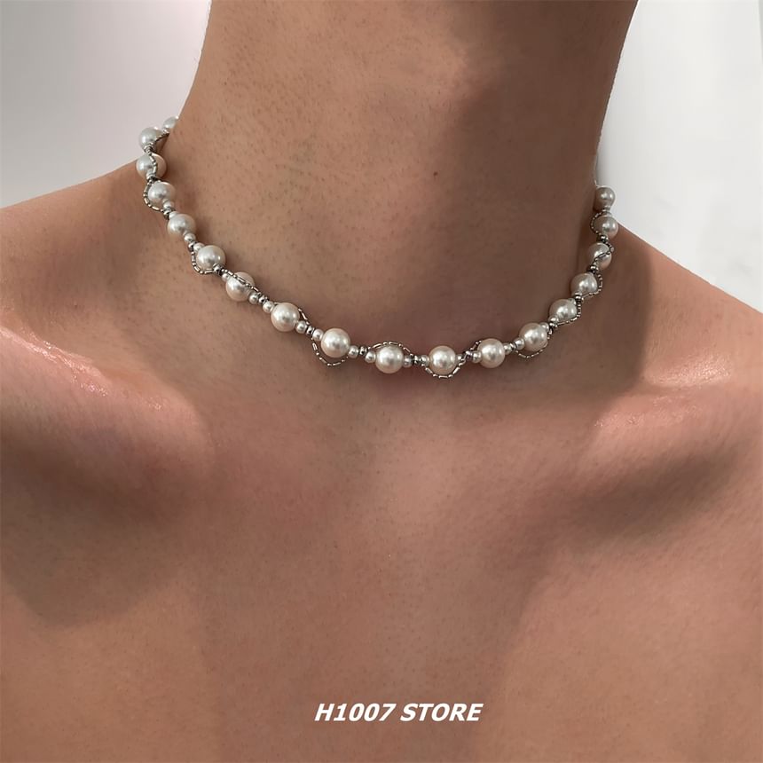 Faux Pearl / Faux Gemstone Bead Helical Alloy Bracelet / Choker