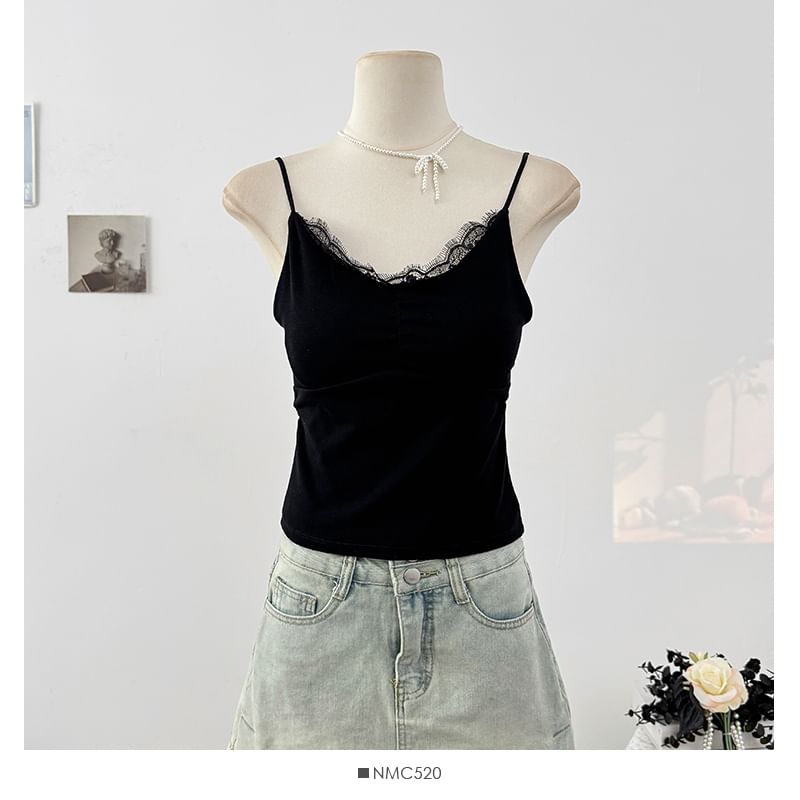 Lace Trim Slim Fit V Neck Crop Cami Top