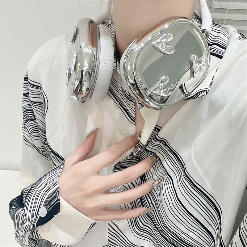 Heart Mirrored Apple AirPods Max Headphone Case Skin