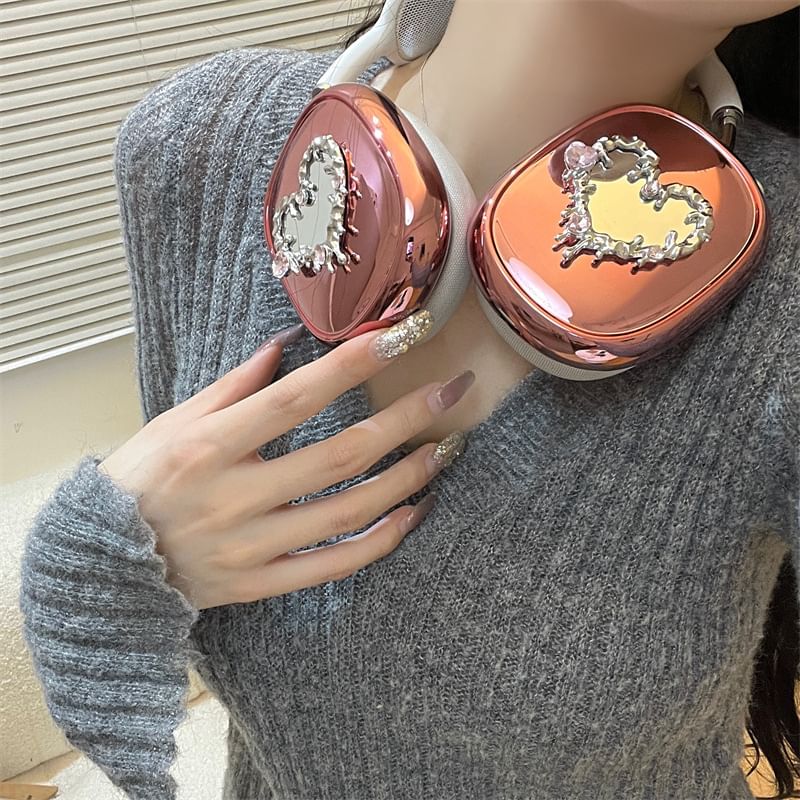 Heart Mirrored Apple AirPods Max Headphone Case Skin