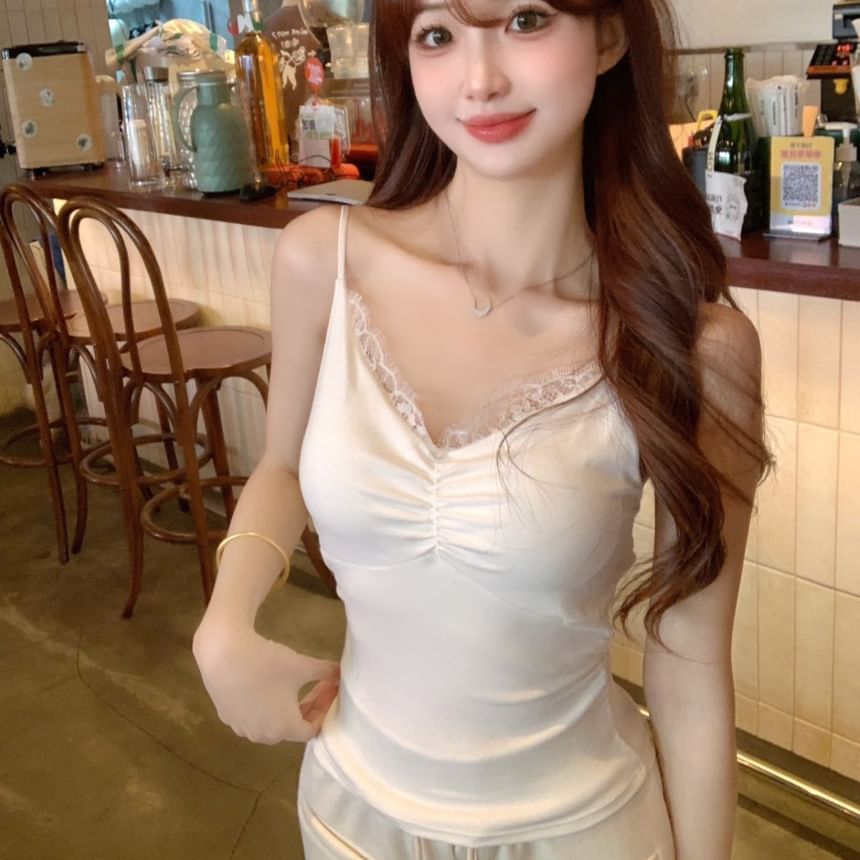 Ruched Padded Lace Trim V Neck Crop Cami Top